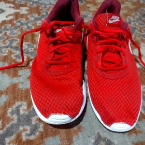 Mens athletic nike roche